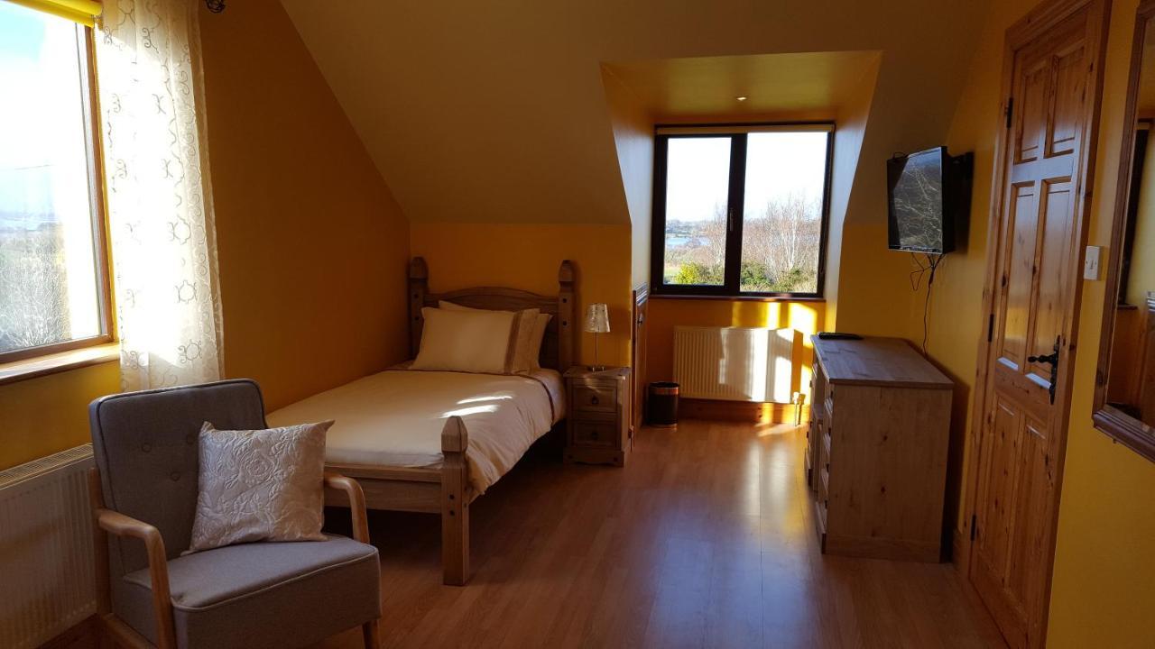Leroy'S Lodge Headford 외부 사진